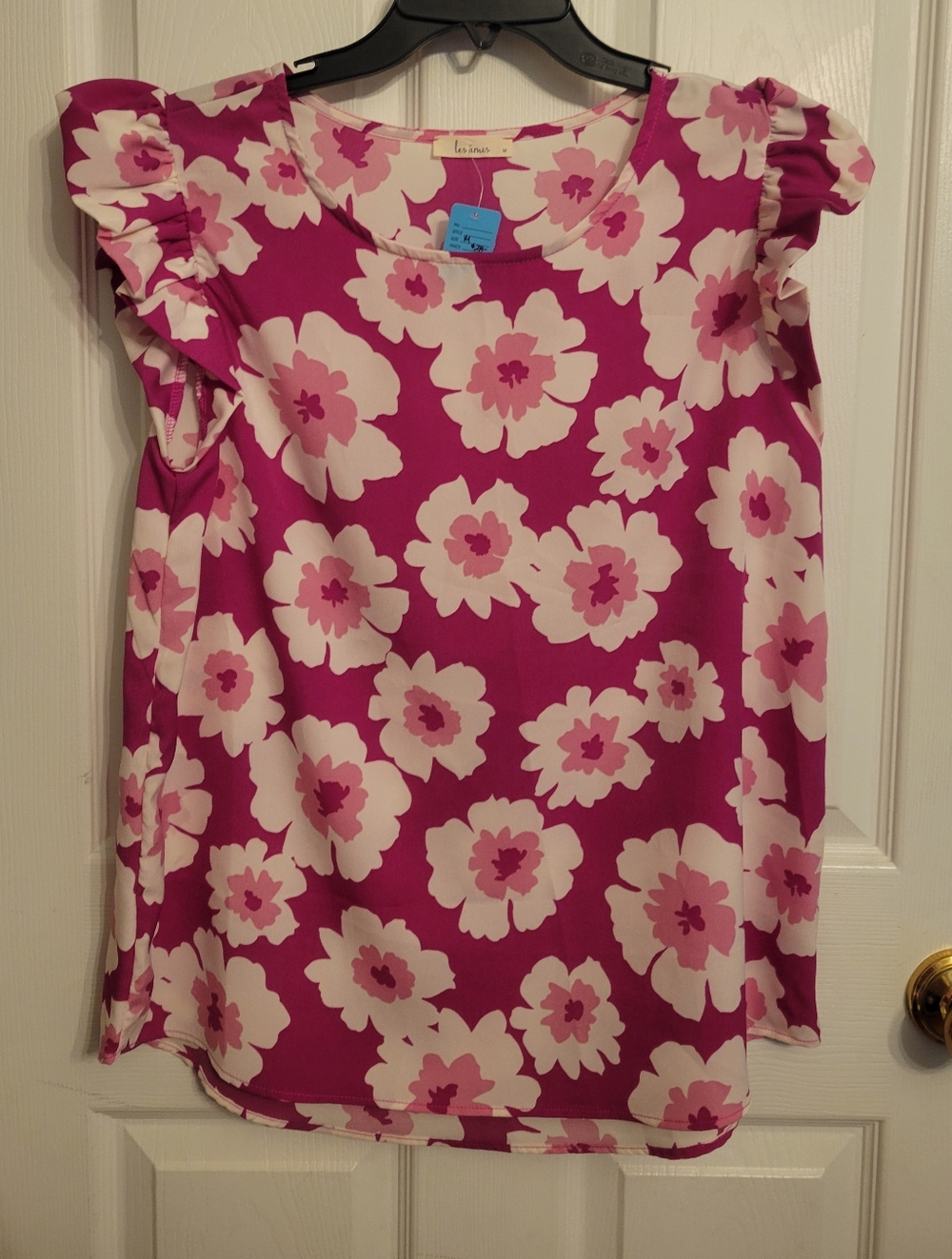 Flutter Sleeve Floral Blouse in Magenta Pink